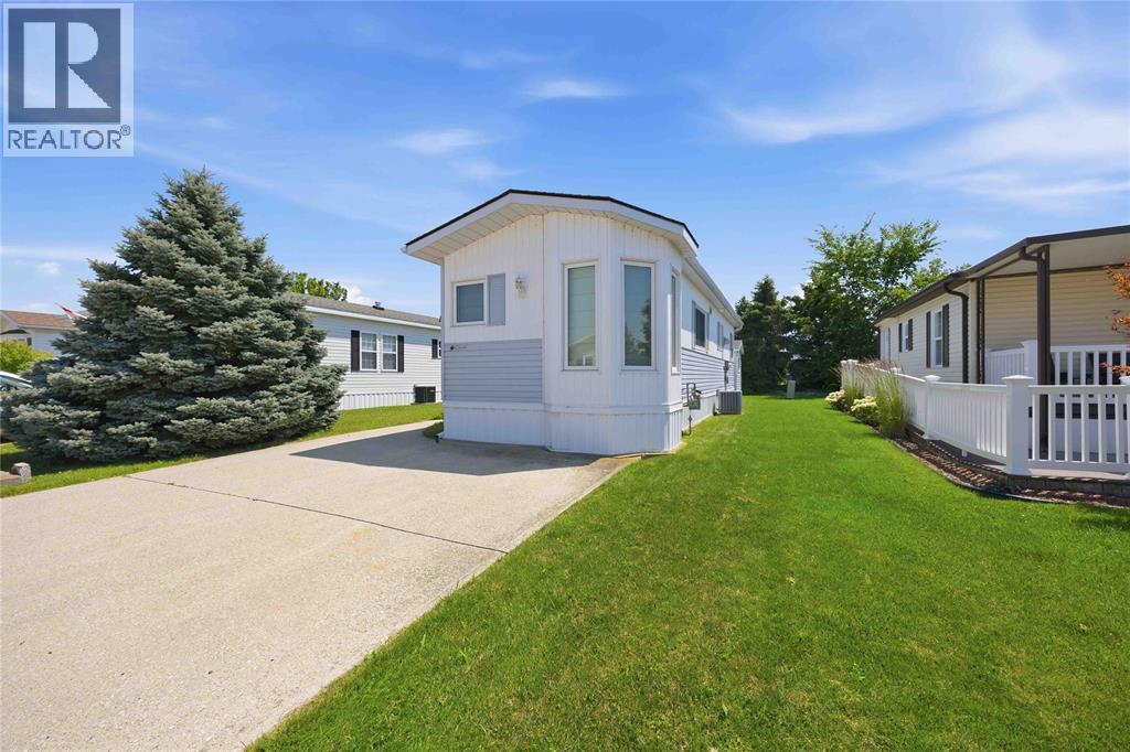 5700 Blackwell Sideroad Unit# 251 Property Photo 1