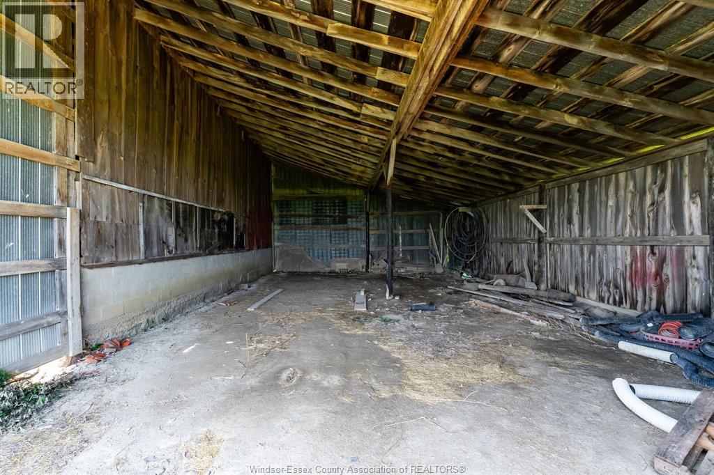 5016 Queens Line Property Photo 11