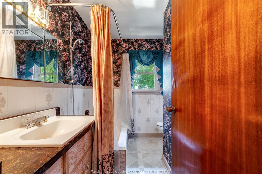 5016 Queens Line Property Photo 34