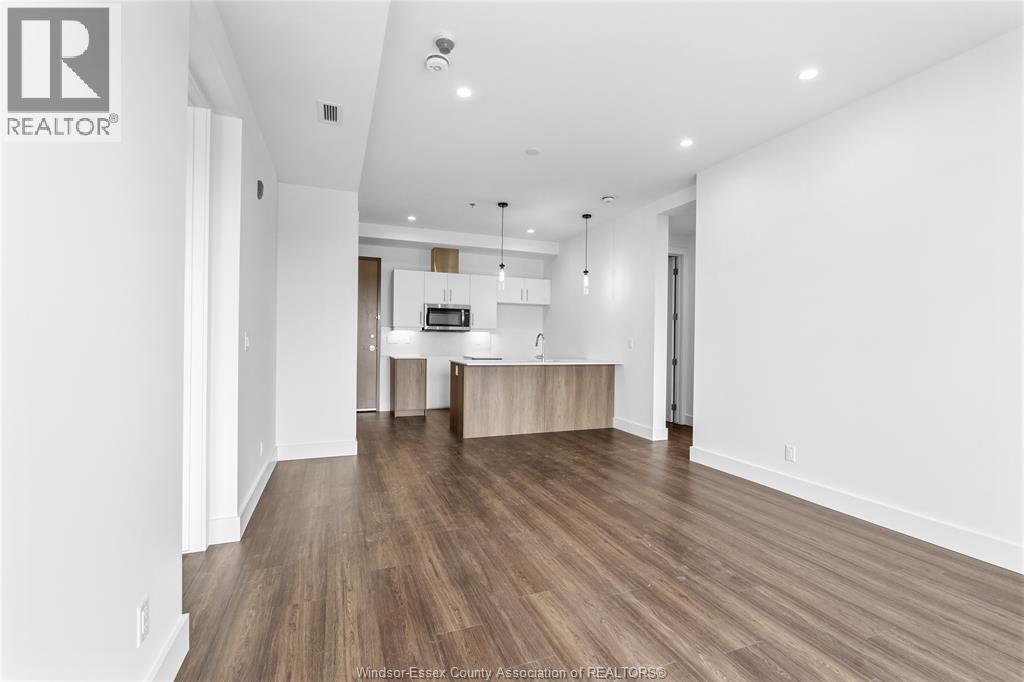 595 Lily Mac Unit# 402 Property Photo 10
