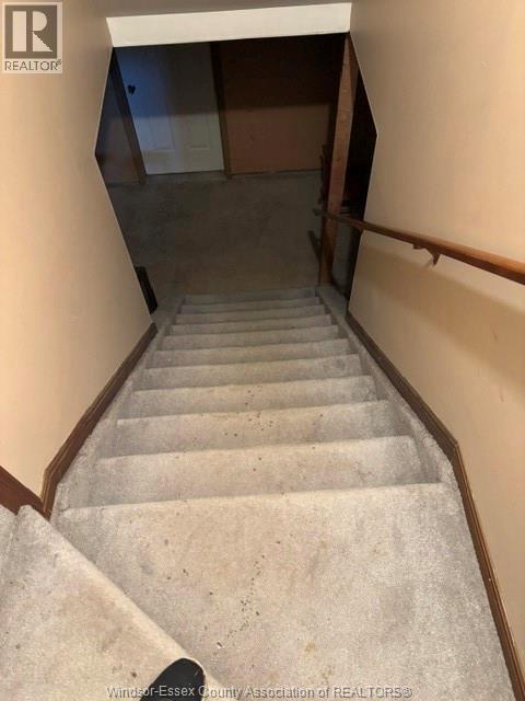 586 Dresden Place Property Photo 9