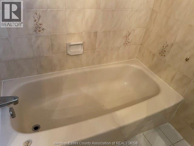 586 Dresden Place Property Photo 10