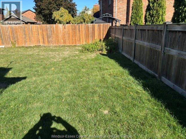 586 Dresden Place Property Photo 11