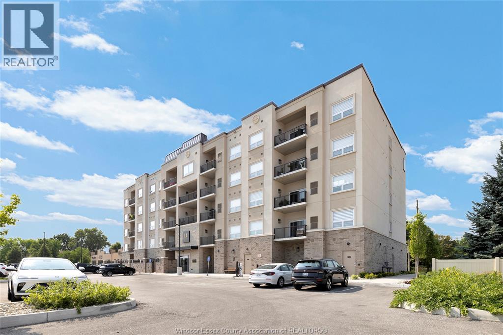 1740 SPRUCEWOOD Unit# 502