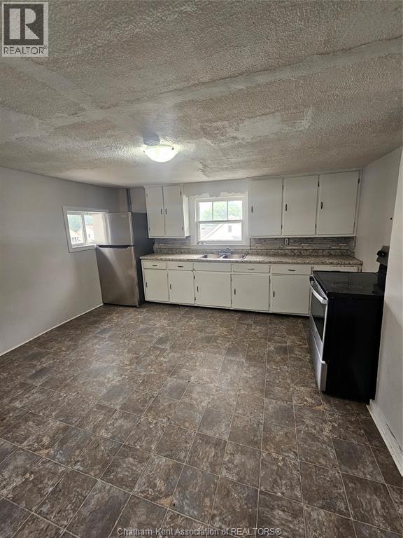 82 Taylor Avenue Property Photo 3