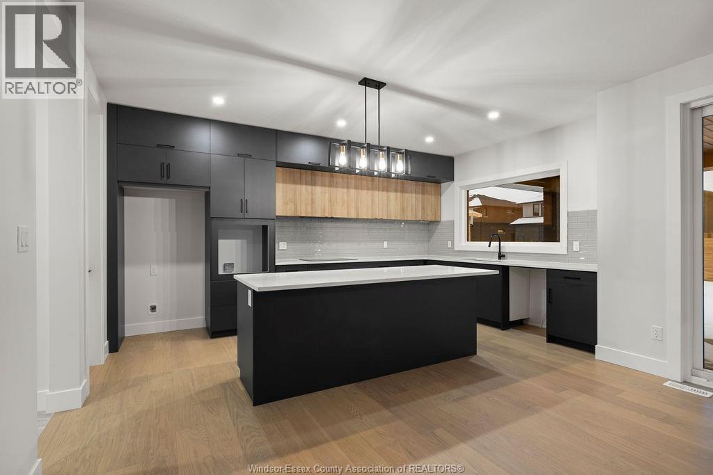 186 Whelan Avenue Property Photo 3
