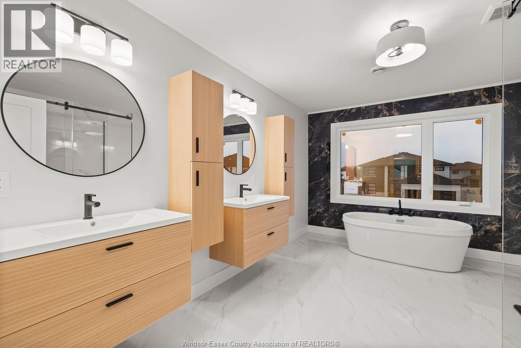 186 Whelan Avenue Property Photo 14