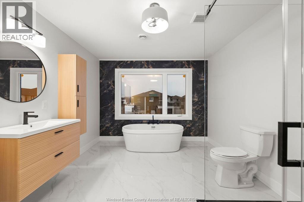 186 Whelan Avenue Property Photo 15