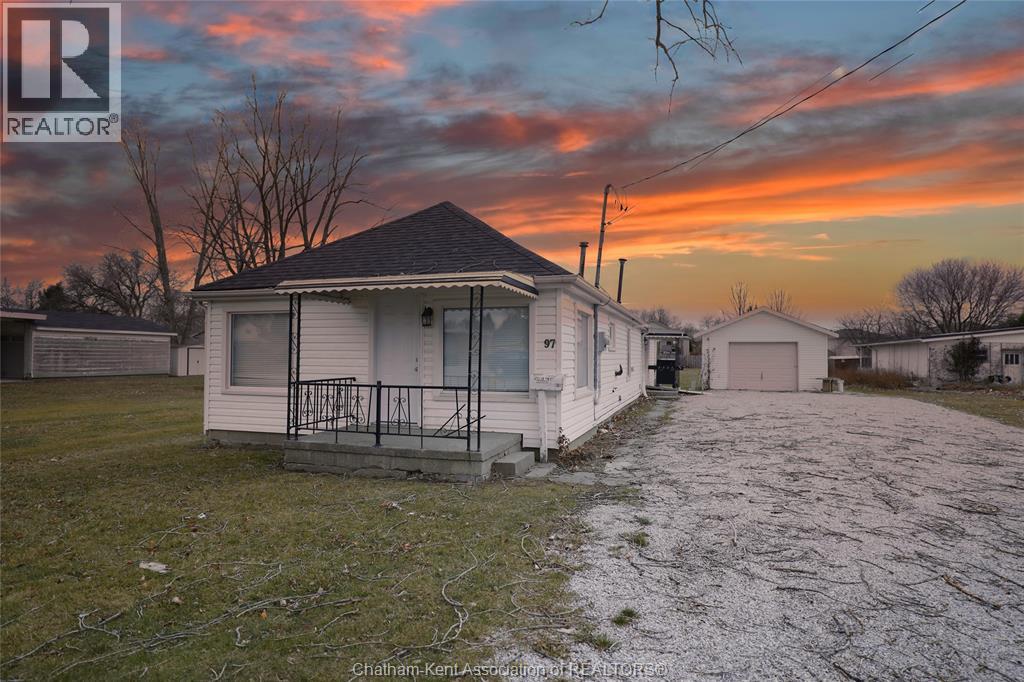 97 Taylor AVENUE