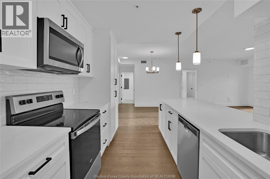 4578 Huron Church Line Unit# 509 Property Photo 12
