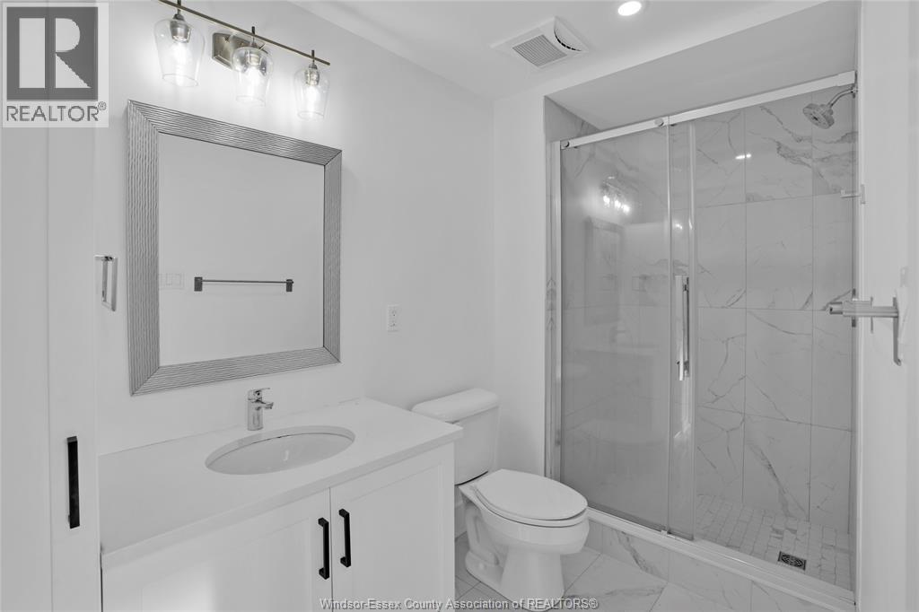 4578 Huron Church Line Unit# 509 Property Photo 21
