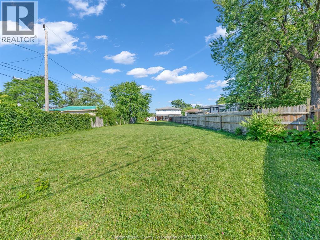 1615 Curry Property Photo 29
