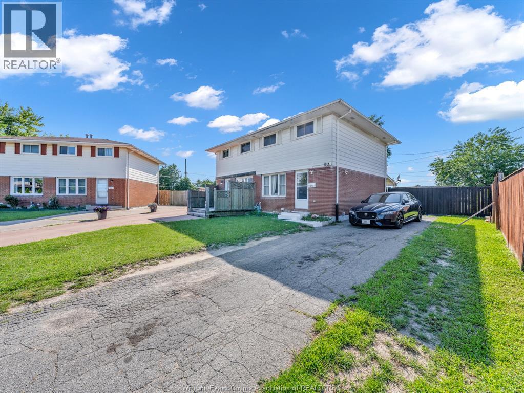 1615 Curry Property Photo 32