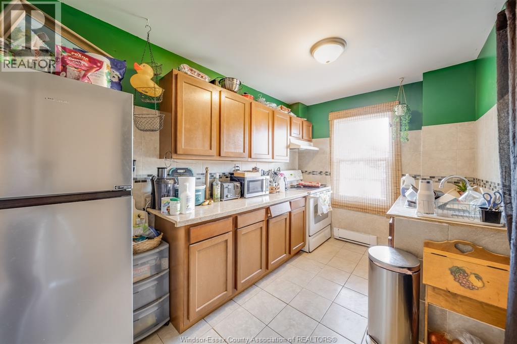 655 Chilver Rd. Property Photo 35