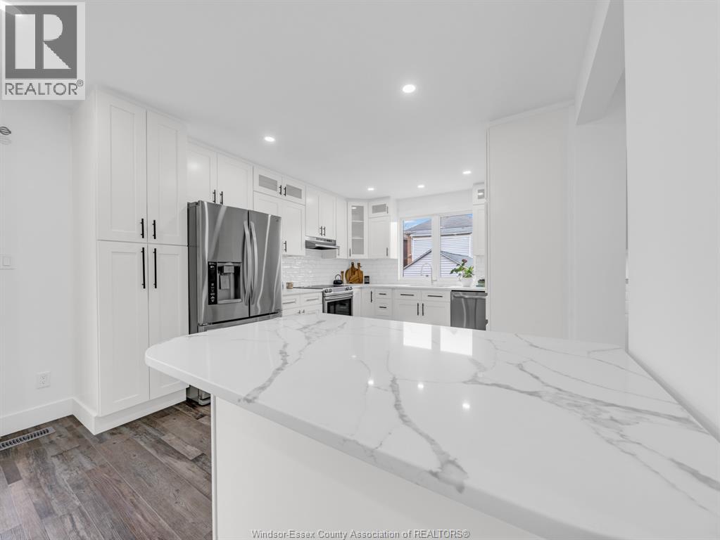 1219 Elsmere Avenue Property Photo 14
