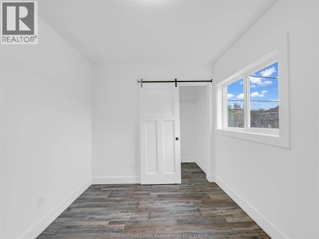 1219 Elsmere Avenue Property Photo 27