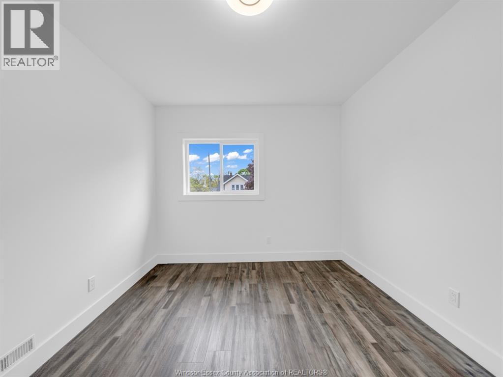 1219 Elsmere Avenue Property Photo 31