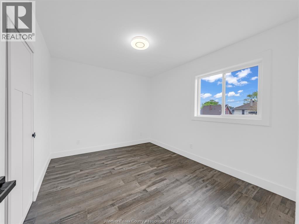 1219 Elsmere Avenue Property Photo 33