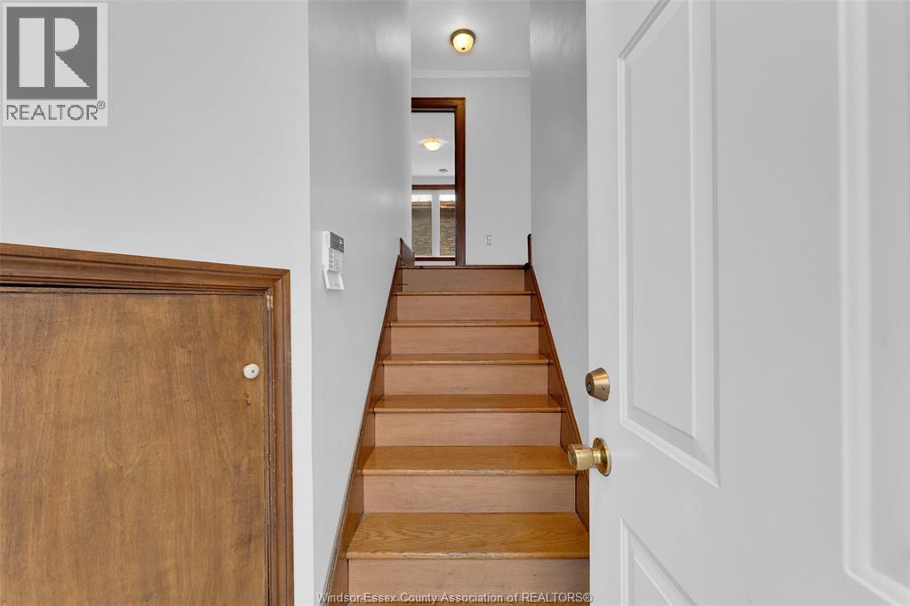 1451 Ouellette Avenue Property Photo 11