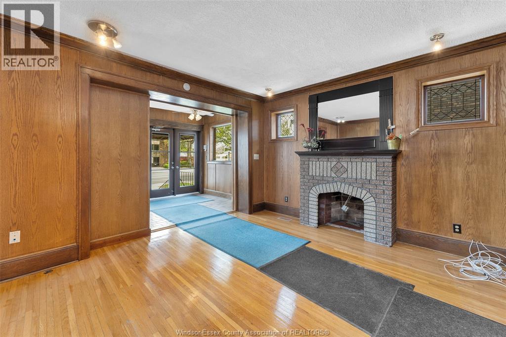 1451 Ouellette Avenue Property Photo 31
