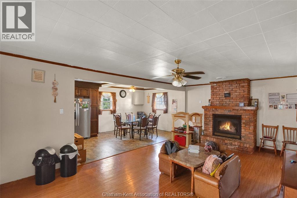 5468 Queens Line Property Photo 6