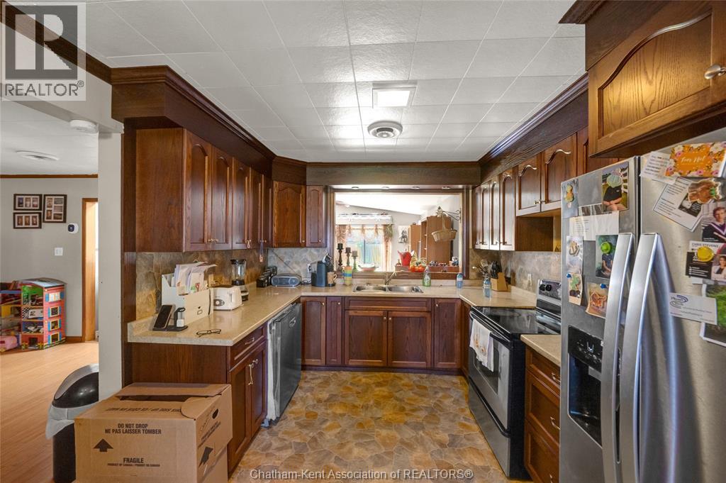 5468 Queens Line Property Photo 11