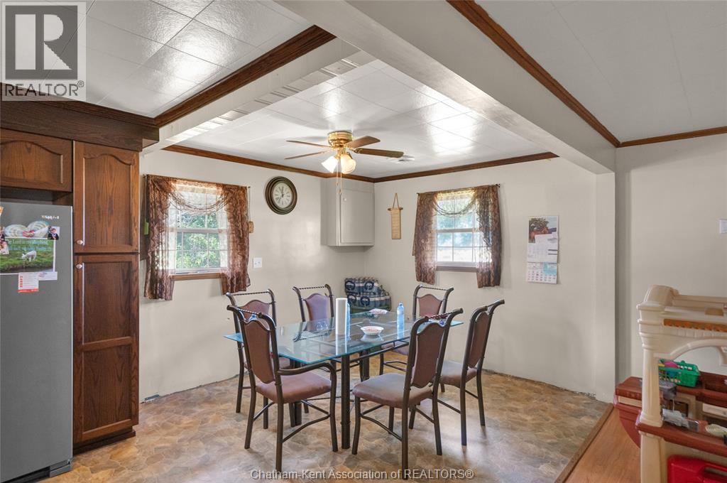 5468 Queens Line Property Photo 14