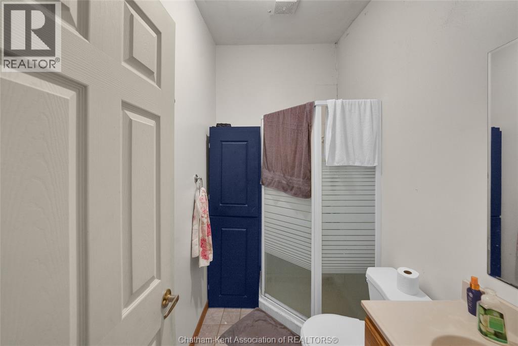5468 Queens Line Property Photo 22