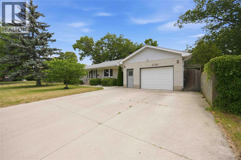 1150 Thomas Drive Property Photo 2