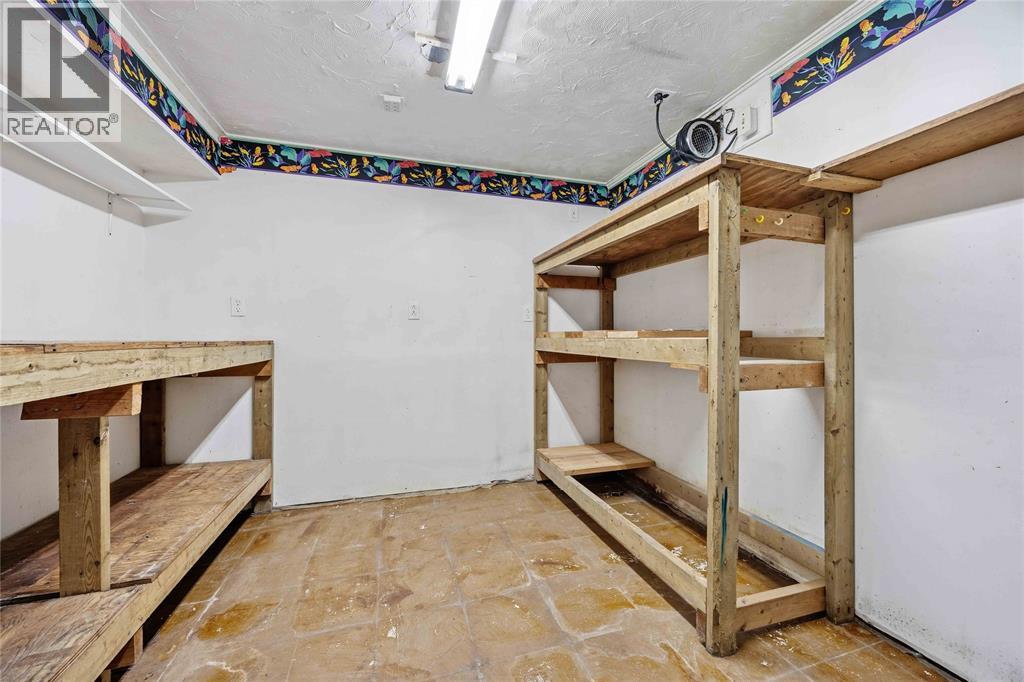 1150 Thomas Drive Property Photo 28