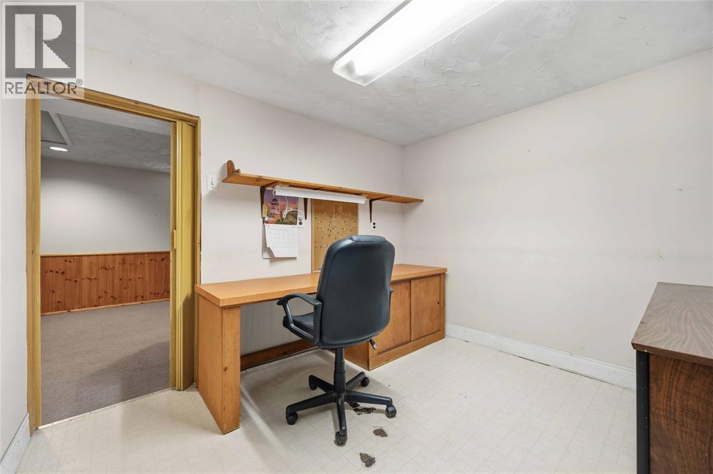 1150 Thomas Drive Property Photo 36