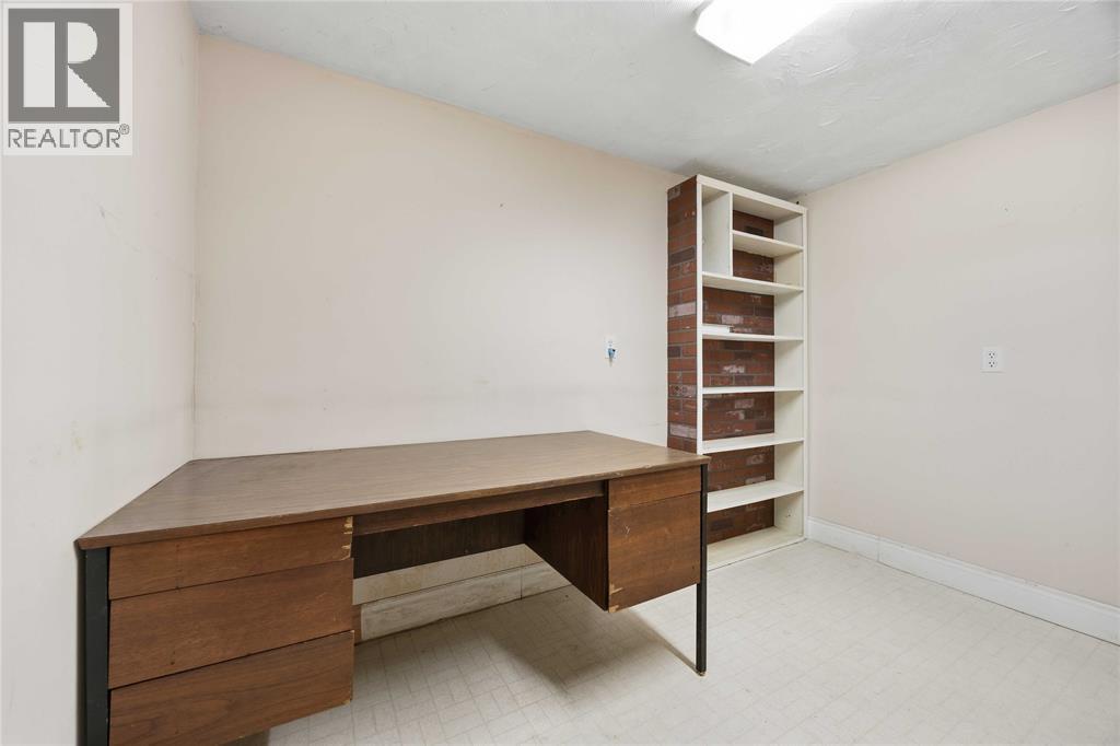 1150 Thomas Drive Property Photo 37