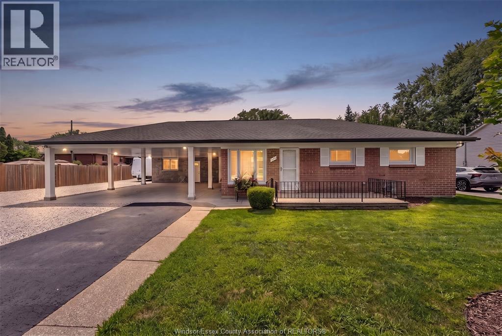 350 Maple Avenue Property Photo 1