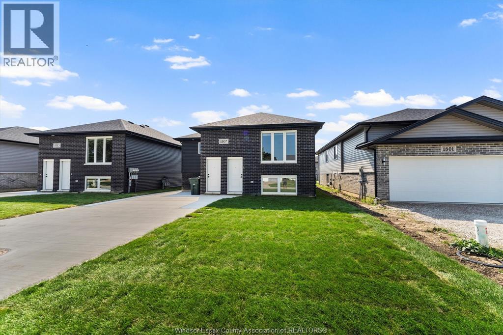 1861 Meighen Unit# 2 Property Photo 1