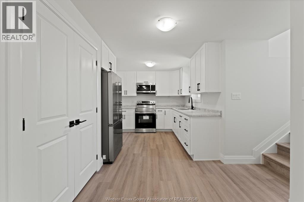 1861 Meldrum Unit# 2 Property Photo 3
