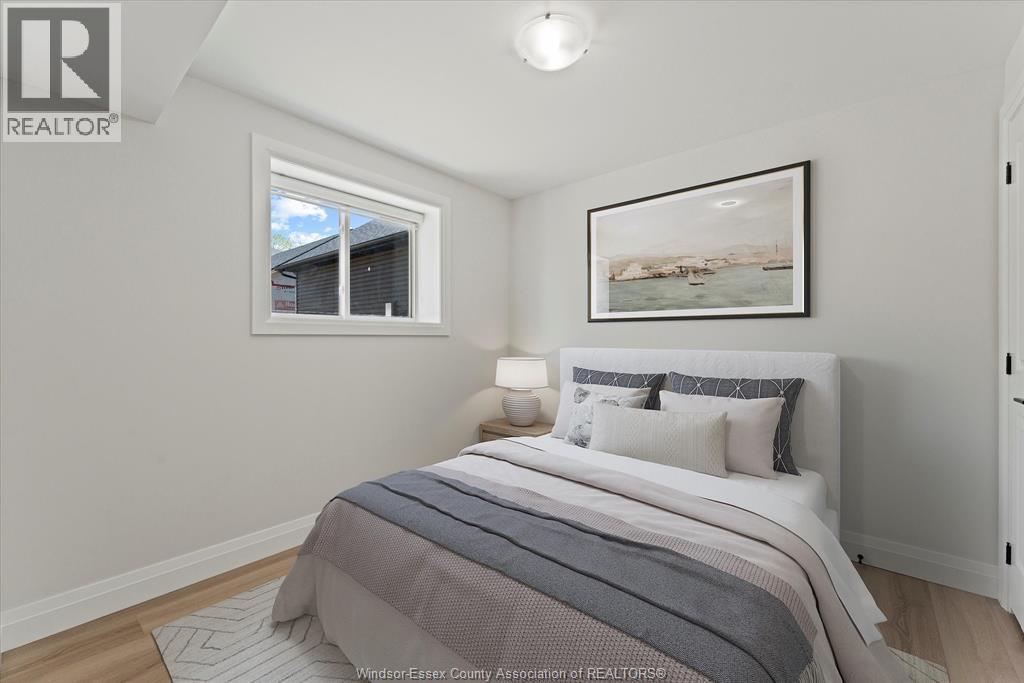 1861 Meldrum Unit# 2 Property Photo 8