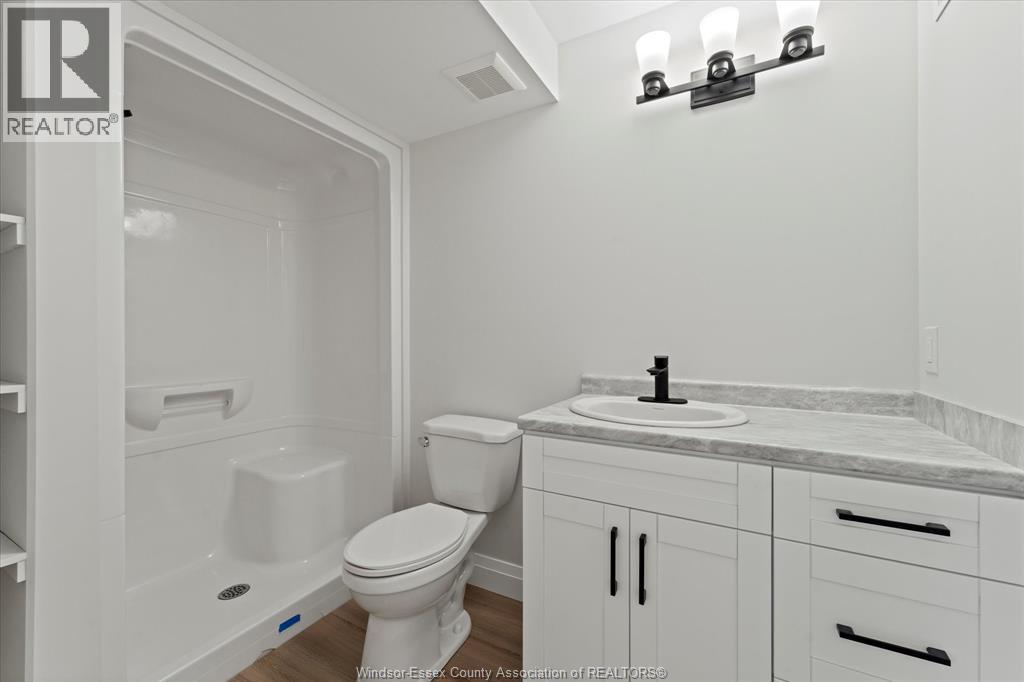 1861 Meldrum Unit# 2 Property Photo 10