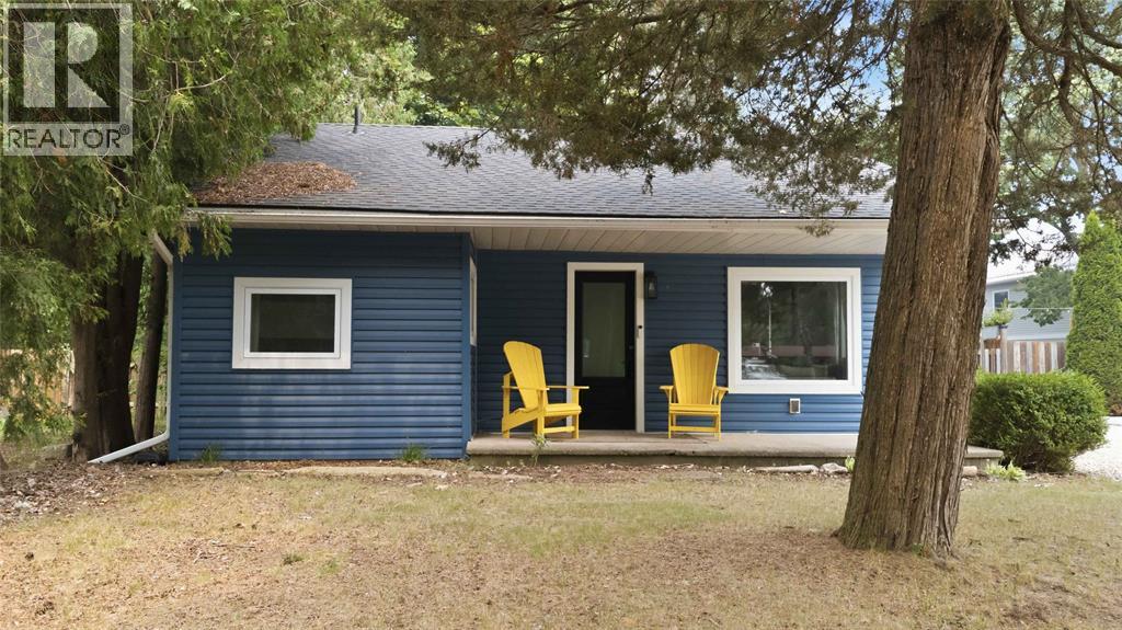 6366 London Road Property Photo 3