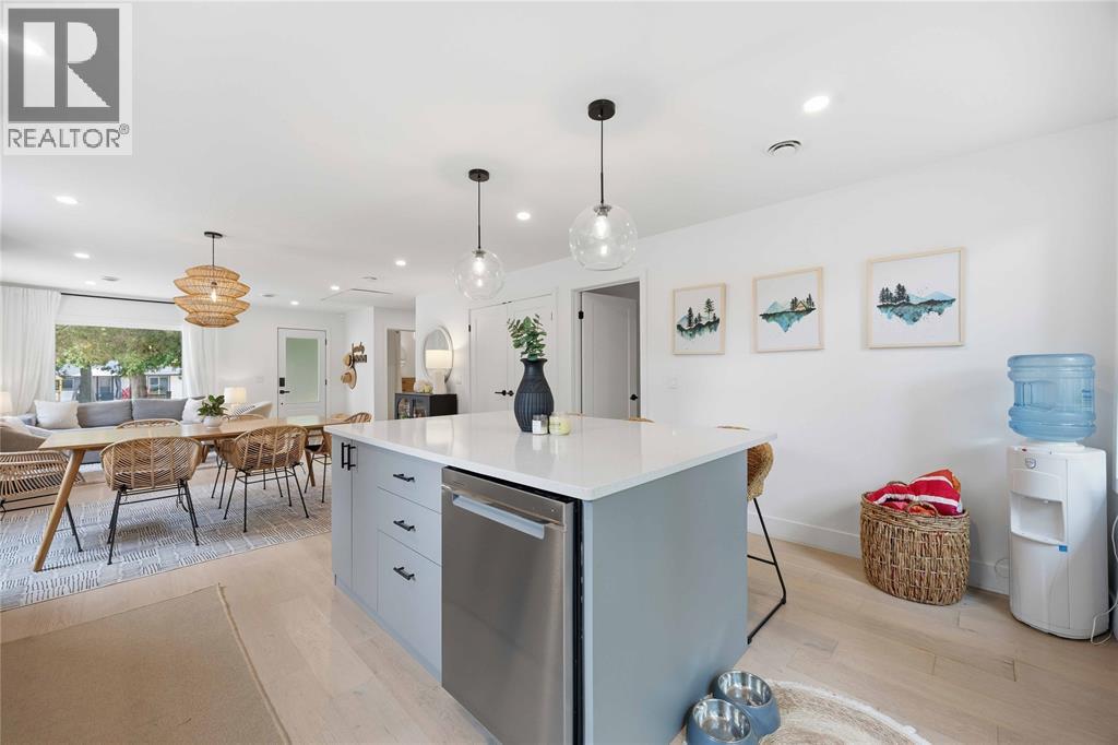6366 London Road Property Photo 16