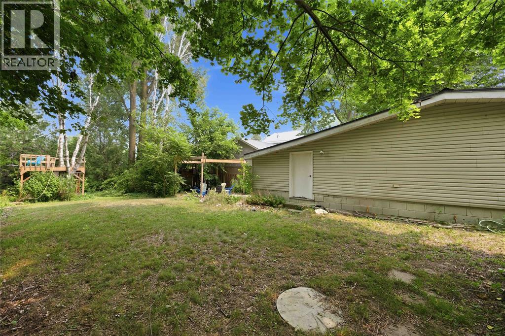 6366 London Road Property Photo 41