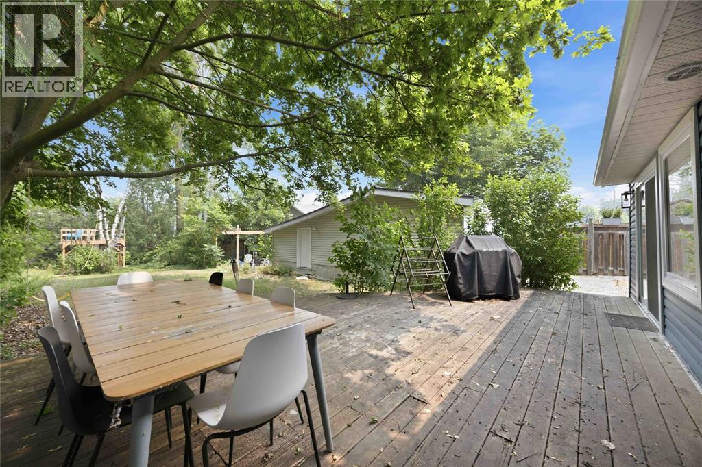 6366 London Road Property Photo 46