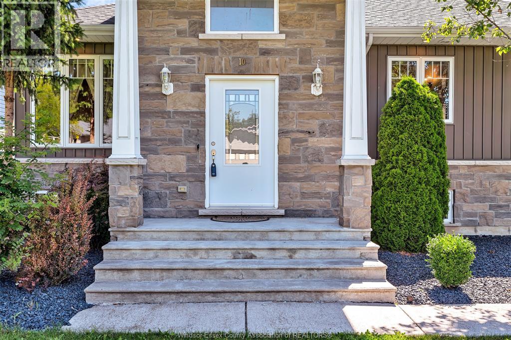 10 Lisa Street Property Photo 11