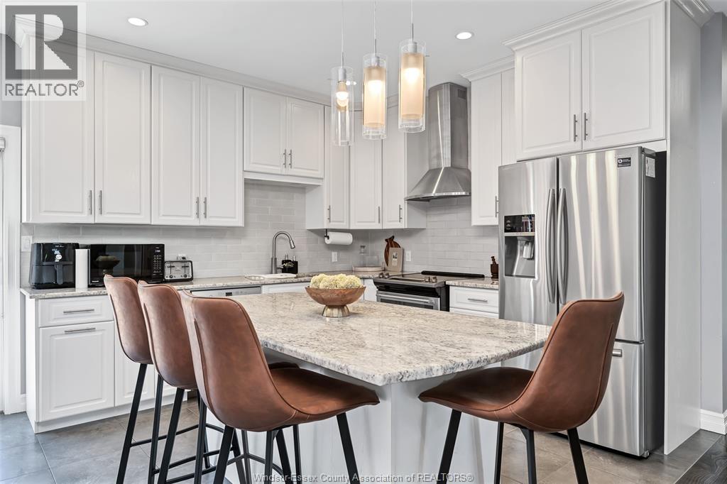 10 Lisa Street Property Photo 18