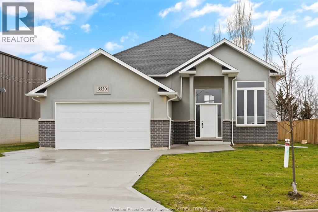 4511 URSULA Property Photo 1