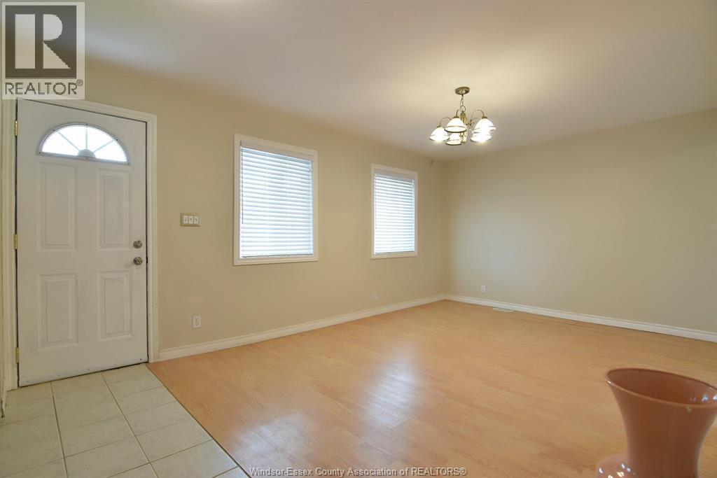 825 Brant Property Photo 5
