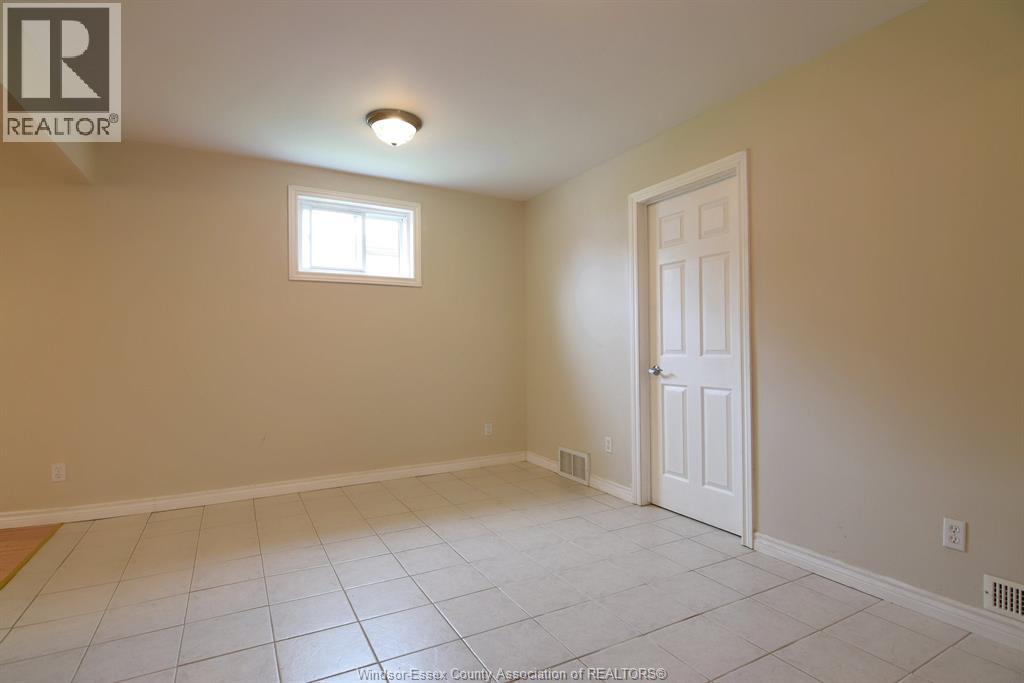 825 Brant Property Photo 11