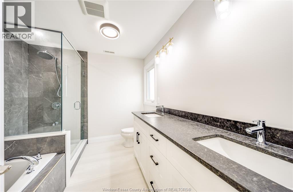 116 Kingsbridge Drive Property Photo 41