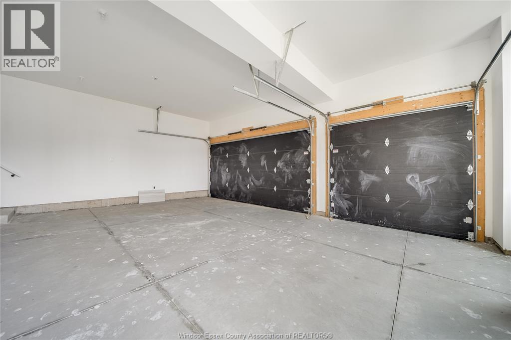 116 Kingsbridge Drive Property Photo 46