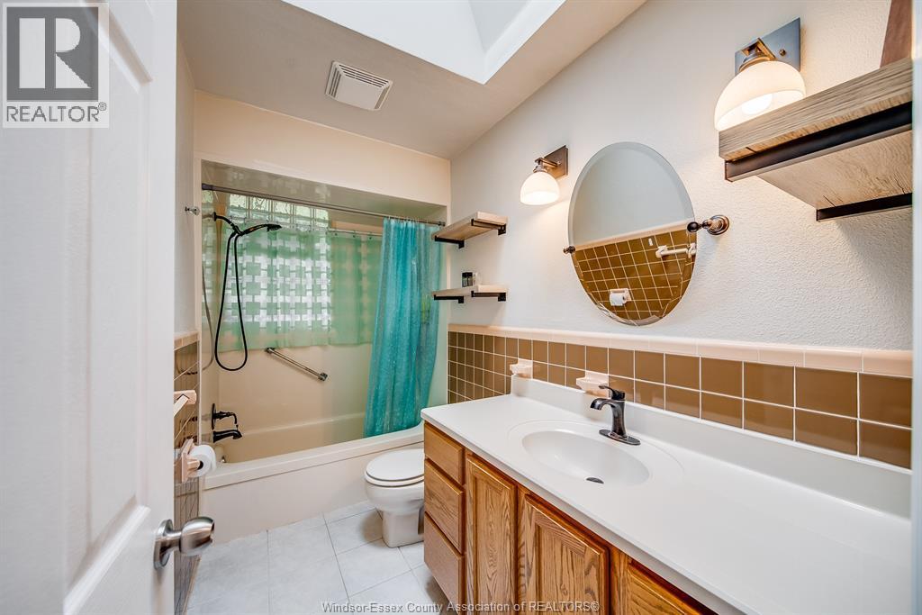 3063 Bruce Avenue Property Photo 21