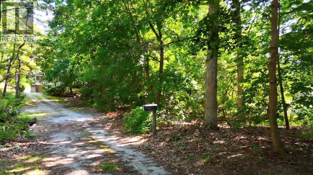 1065 Lakeshore Road Property Photo 2